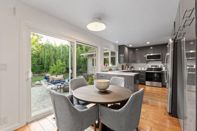 6543 Skyfarm Drive, San Jose CA: https://media.crmls.org/mediaz/171dbb26-f5c1-4250-bb95-6bd5f7f38c5d.jpg