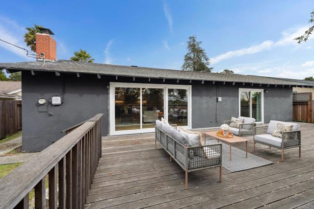 Detail Gallery Image 30 of 37 For 241 Howard Ave, Vallejo,  CA 94589 - 3 Beds | 2 Baths