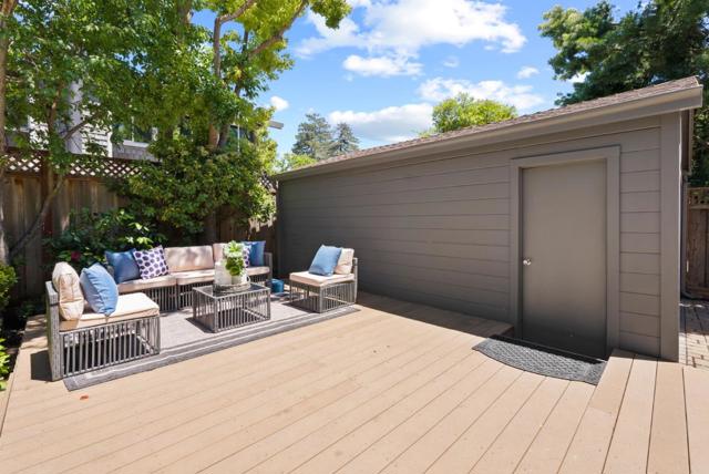 1227 Oak Street, San Mateo CA: https://media.crmls.org/mediaz/171e46be-e681-4885-9da4-d8c0aaf87417.jpg