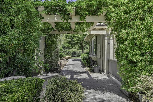 Detail Gallery Image 20 of 24 For 405 Bridoon Ter, Encinitas,  CA 92024 - 5 Beds | 4/2 Baths