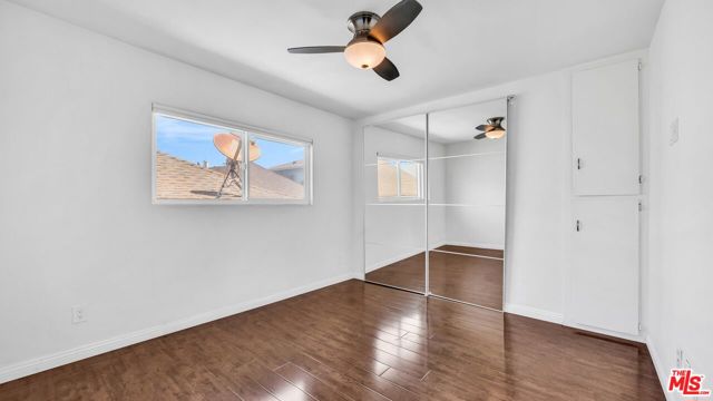 510 Pacific Avenue, Venice CA: https://media.crmls.org/mediaz/171f1128-45cd-4431-a807-806411eb0ff6.jpg