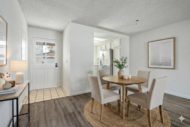 Detail Gallery Image 7 of 23 For 9829 Caspi Gardens Dr #6,  Santee,  CA 92071 - 2 Beds | 1 Baths