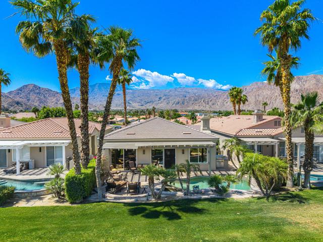 78328 Calle Las Ramblas, La Quinta CA: https://media.crmls.org/mediaz/17200f18-a33e-4f46-a137-2604fc07e994.jpg