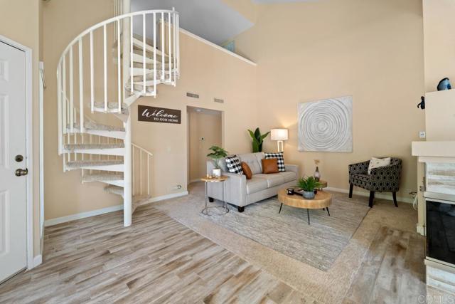 Detail Gallery Image 3 of 37 For 7319 Calle Cristobal #144,  San Diego,  CA 92126 - 2 Beds | 2 Baths