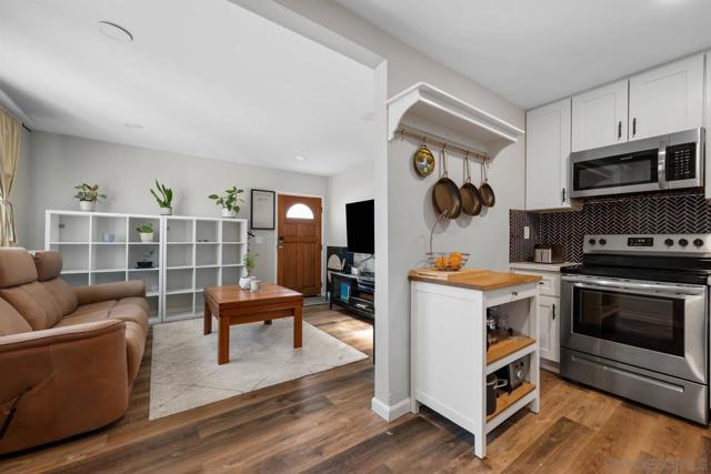 4921 Trojan Ave, San Diego, California 92115, 1 Bedroom Bedrooms, ,1 BathroomBathrooms,Condominium,For Sale,Trojan Ave,250028329SD