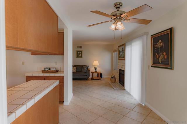 11686 Cacao Court, San Diego CA: https://media.crmls.org/mediaz/172260b1-70a1-462a-b5b2-8dcdc3446899.jpg
