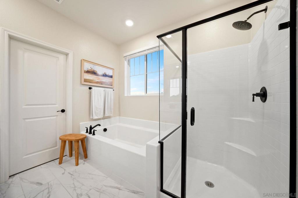 MLS #250034998SD image #29