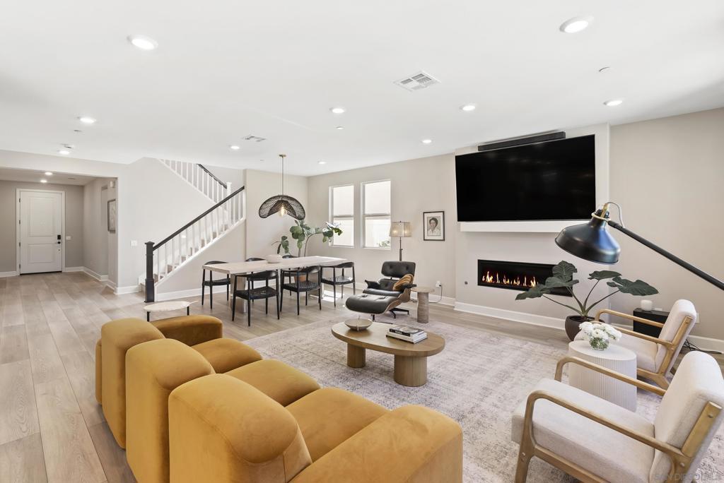 944 Lindbergh - photo 7