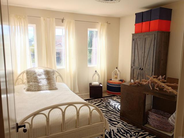 Detail Gallery Image 24 of 54 For 5544 Mill Creek Rd, San Diego,  CA 92130 - 4 Beds | 3 Baths