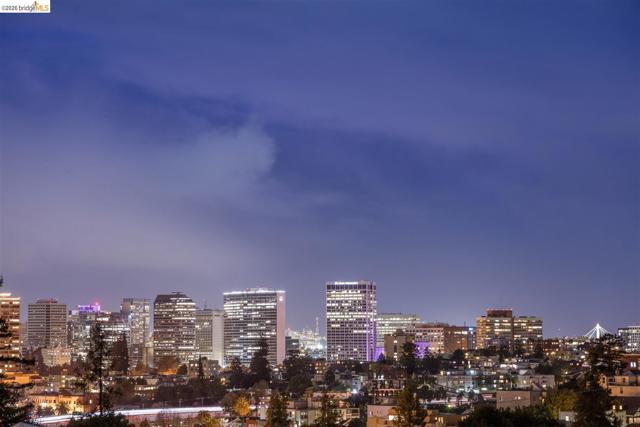 Image 44 of 58 For 685 Calmar Ave