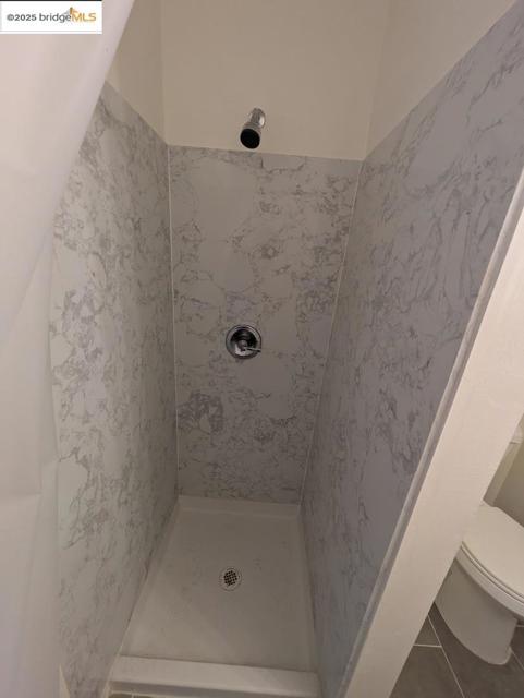 1213 San Pablo AVE, Berkeley CA: https://media.crmls.org/mediaz/1726e8cd-029e-45af-bbc8-d00e7ecd47a6.jpg