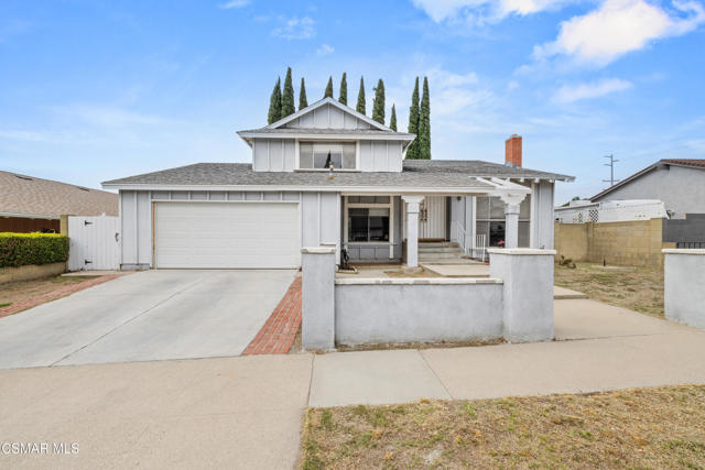 2385 N Justin Avenue, Simi Valley CA: https://media.crmls.org/mediaz/172732ad-850c-4fce-a1fa-2b83df0d100b.jpg