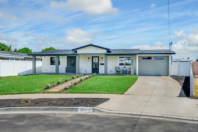 4439 Limerick Way, San Diego CA: https://media.crmls.org/mediaz/172a7268-65a6-48a2-bb67-3f5d1c20abab.jpg