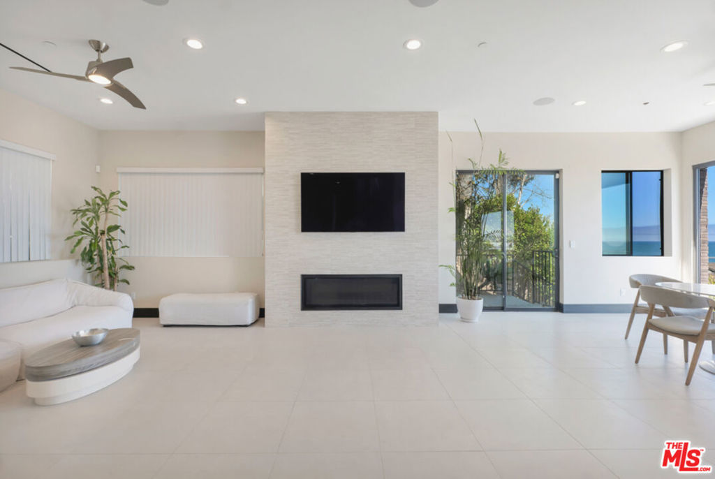 MLS #26850939 image #32