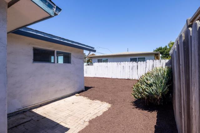 1475 Hilby Avenue, Seaside CA: https://media.crmls.org/mediaz/172bd0b3-559d-4b88-a5d8-c5b2e3385b02.jpg