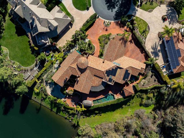 3198 Ashley Park Way, Jamul CA: https://media.crmls.org/mediaz/172ce979-39a5-45c1-ac0a-ee0d436f28d2.jpg