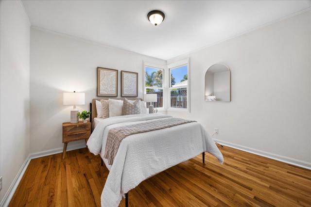 820 Eighth Avenue, Redwood City CA: https://media.crmls.org/mediaz/172d4c78-814e-4520-81f9-639fec31e15a.jpg