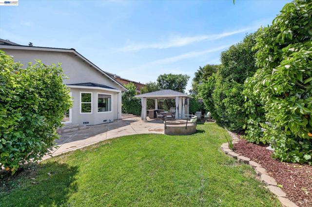 Image 40 of 49 For 5218 Ridgevale Way