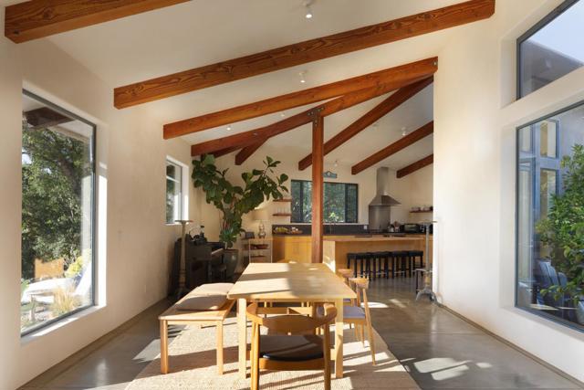 47320 Highway 1, Big Sur CA: https://media.crmls.org/mediaz/172fa79b-8ff2-4f5f-b739-2553eadcee43.jpg