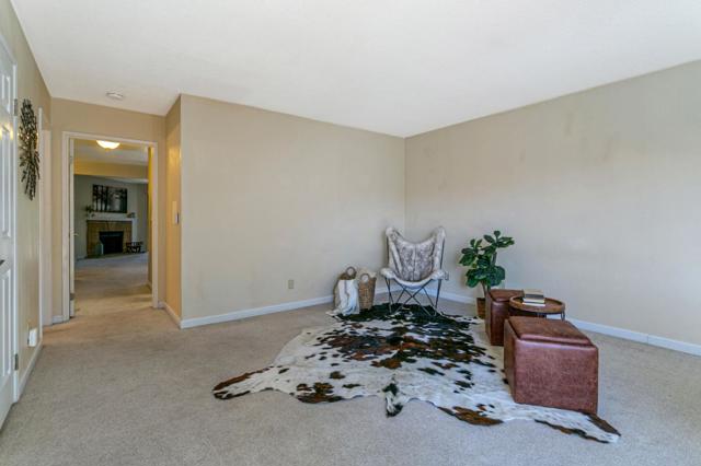 771 Williamsburg Way, Gilroy CA: https://media.crmls.org/mediaz/173051e7-97de-4c0f-b062-171c34280d62.jpg