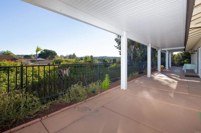 Detail Gallery Image 21 of 26 For 12615 Senda Acantilada, San Diego,  CA 92128 - 3 Beds | 2 Baths