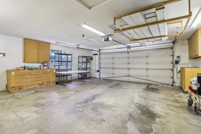 Detail Gallery Image 37 of 60 For 1575 Larson Ln, Fallbrook,  CA 92028 - 3 Beds | 2/1 Baths