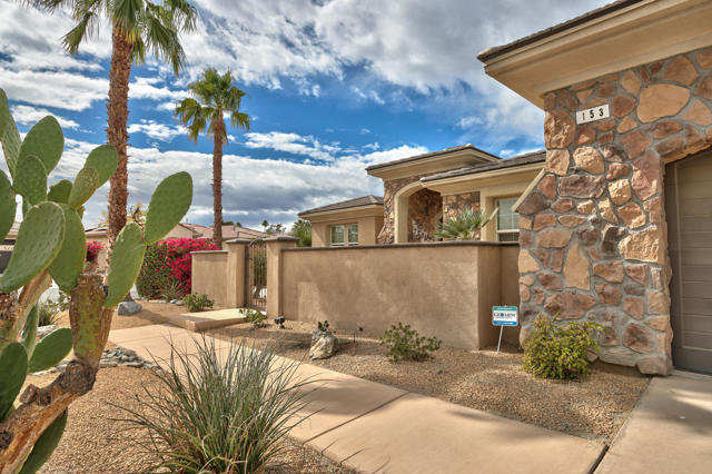 153 Merano Way, Palm Desert CA: https://media.crmls.org/mediaz/1731531a-3996-40c4-a84f-376a16d24dd1.jpg