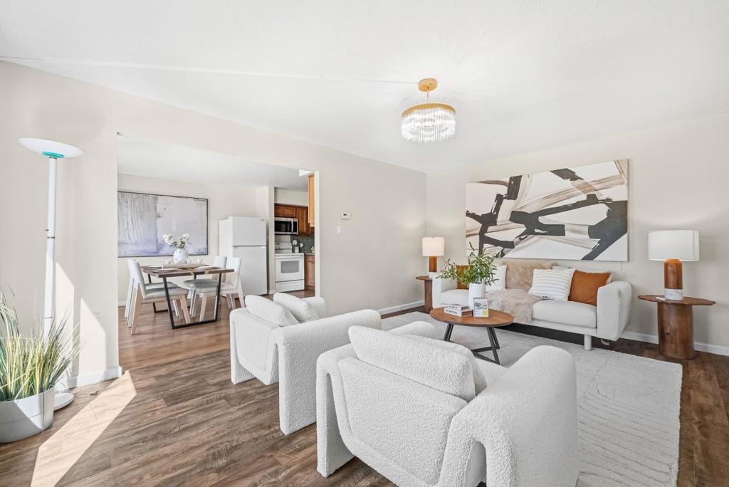 701 N Rengstorff #7