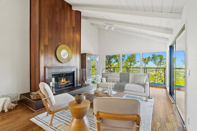 17 Calera Canyon Road,  CA: https://media.crmls.org/mediaz/1732b2b1-dfc3-42f6-9abd-810c8c5869a9.jpg