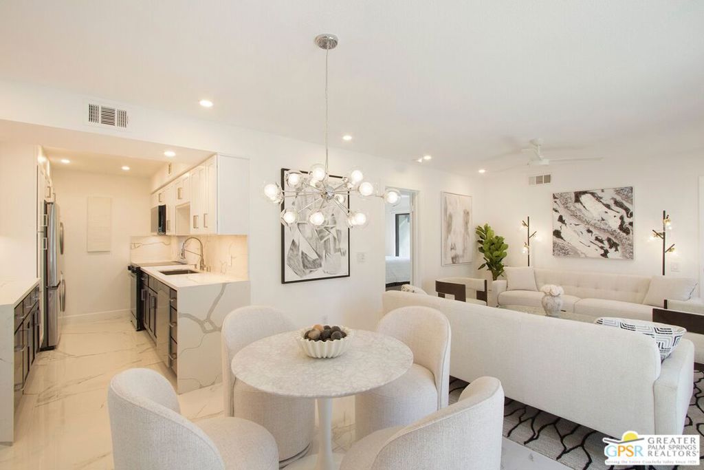 1100 E Amado Road #13C1