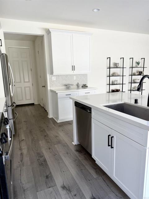 34164 Anise Drive, Murrieta CA: https://media.crmls.org/mediaz/1733864c-e373-4f54-8bc7-cececd429b67.jpg