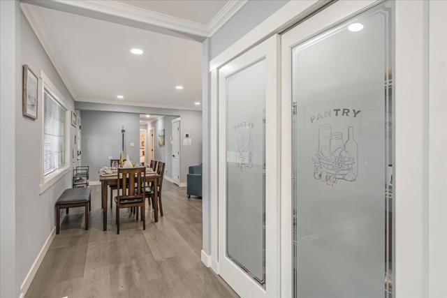 833 E Hedding Street, San Jose CA: https://media.crmls.org/mediaz/17340987-39c0-467a-8bcd-e31b0f95ebb5.jpg