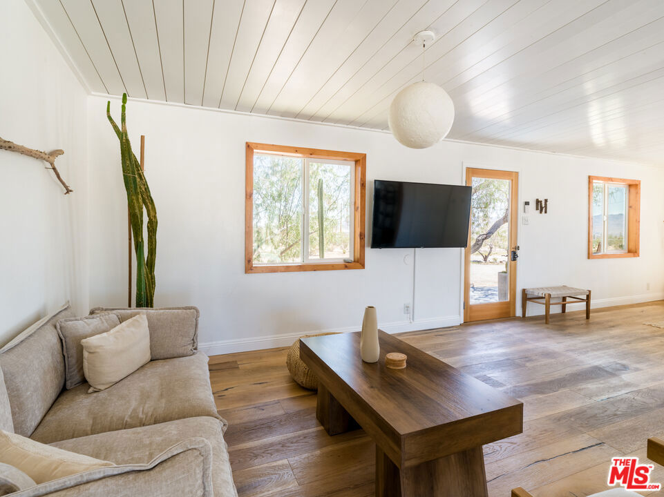 MLS #25604311 image #8