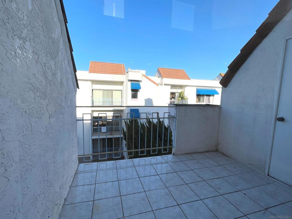 8338 Regents Rd - photo 18