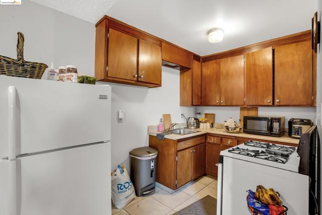 Image 5 of 24 For 5314 Bayview