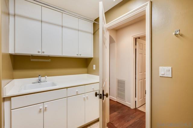 5199 Seagrove Place, San Diego CA: https://media.crmls.org/mediaz/17366a6e-6a51-47fb-bd01-8bc672bb8673.jpg