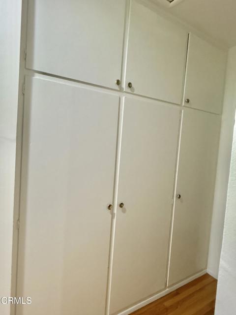 Detail Gallery Image 19 of 23 For 5212 New York Ave Ave, Glendale,  CA 91214 - 4 Beds | 2/1 Baths