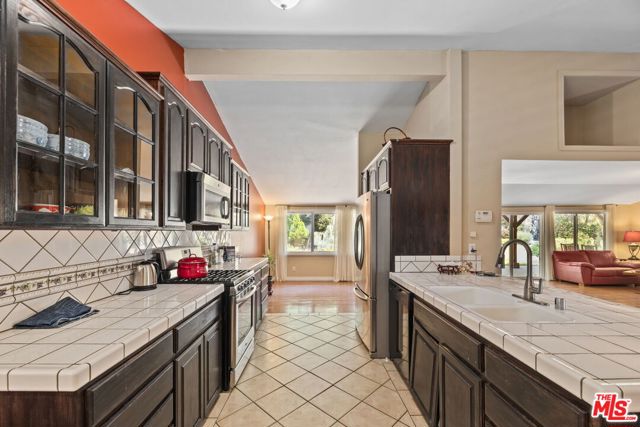 20315 Clark Street, Woodland Hills CA: https://media.crmls.org/mediaz/1736e6ad-85e0-4d3d-bce4-97853975466f.jpg