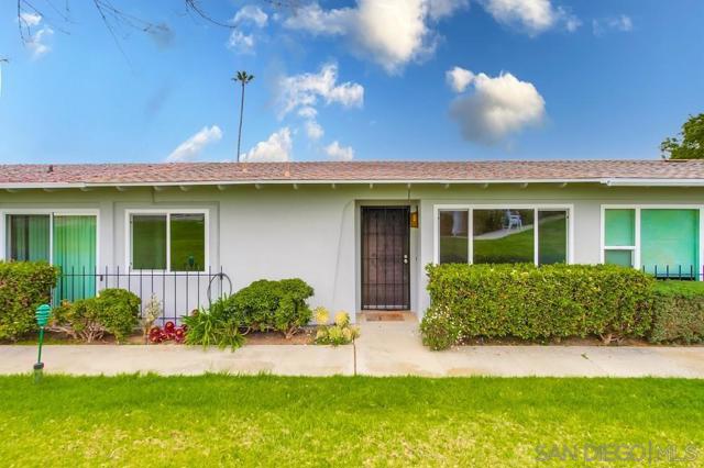 3890 Vista Campana S., Oceanside CA: https://media.crmls.org/mediaz/1739a494-2741-4936-bf71-9639a791215f.jpg