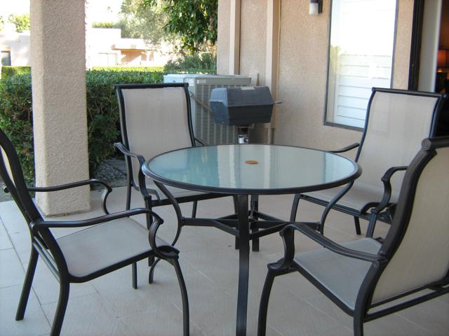 72346 Sommerset Drive, Palm Desert CA: https://media.crmls.org/mediaz/1739f538-3c68-44d3-9101-5dc1192bb8ba.jpg