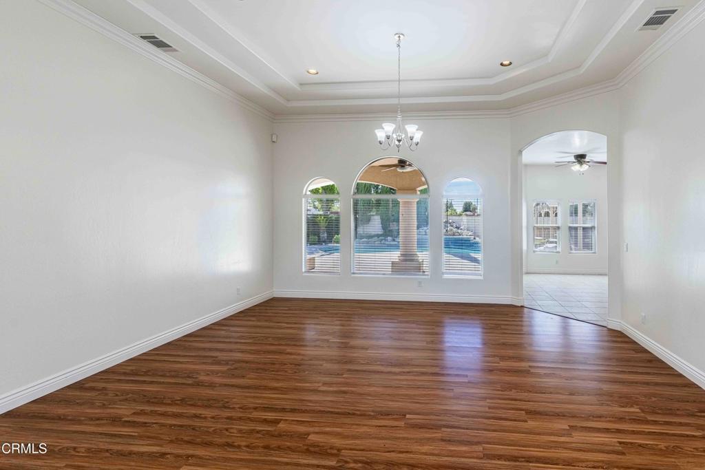 MLS #V1-31678 image #11