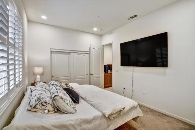 1701 TRAMONTI Drive, Dublin CA: https://media.crmls.org/mediaz/173a0a46-529a-4702-9613-69b74a6cd681.jpg