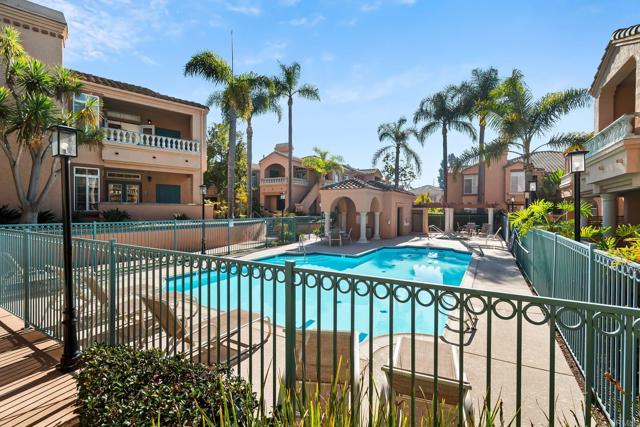 3575 Cameo Drive, Oceanside CA: https://media.crmls.org/mediaz/173a2ff4-f36b-4d65-a35c-5b7037c772e9.jpg