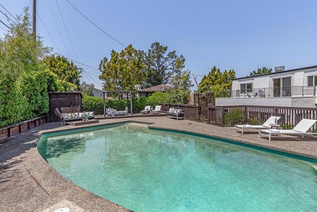 324 Georgetown Avenue, San Mateo CA: https://media.crmls.org/mediaz/173aec58-4e19-417e-b134-90dbfbfd8849.jpg