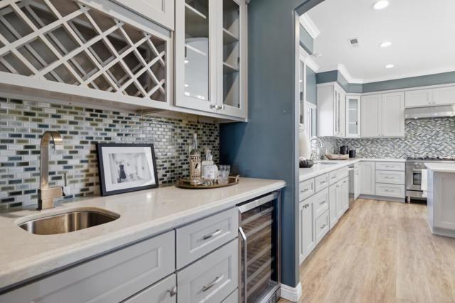 Image 18 of 67 For 1054 Longfellow Avenue