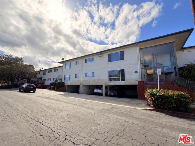  Income Home for Sale in Los Angeles, California