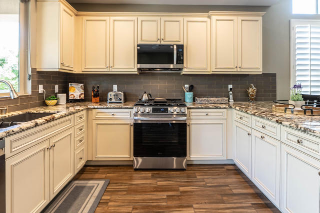 82820 Kingsboro Lane, Indio CA: https://media.crmls.org/mediaz/173ef010-672b-432b-b148-fb50671526ea.jpg