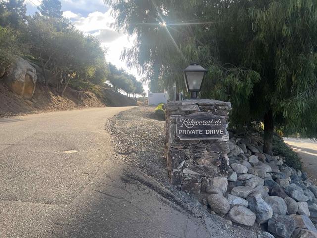 Detail Gallery Image 10 of 11 For 9542 Ridgecrest Dr, La Mesa,  CA 91941 - – Beds | – Baths