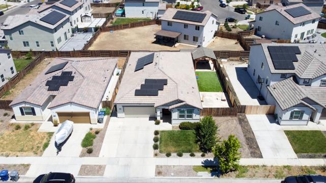 2040 Edwards Street, Los Banos CA: https://media.crmls.org/mediaz/17401f36-4e52-4bde-aaf7-fc39ba20ca09.jpg