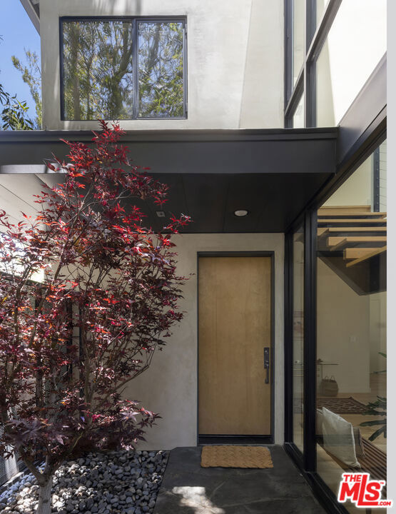 1508 Elevado Street, Los Angeles CA: https://media.crmls.org/mediaz/17406b8b-48f1-4475-a6f5-15903261548f.jpg